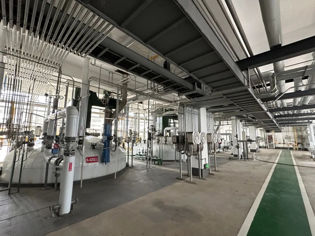 复合磺酸钙润滑脂的“灵魂密码”：高碱值质料+精准配方，，，性能才够顶！-手艺文章-4688美高梅集团润滑油